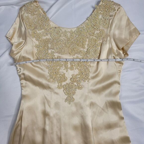 VINTAGE 80s does 30s gown‎ embroidered beaded cream satin S - Picture 10 of 11
